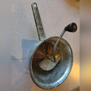 Vintage Foley Food Mill / Grinder - Metal, Silver